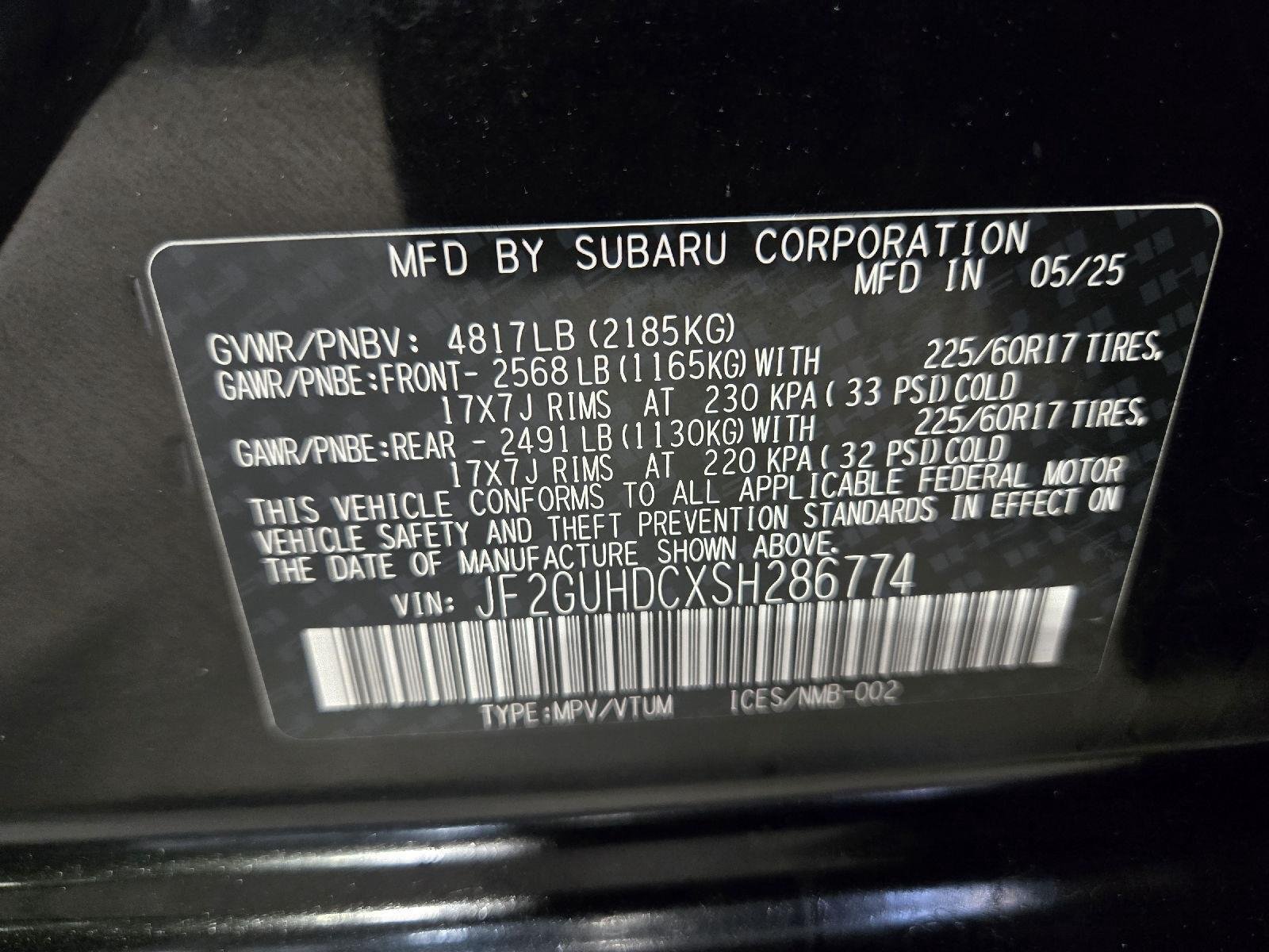 Used 2025 Crystal Black Silica Subaru Premium image 59