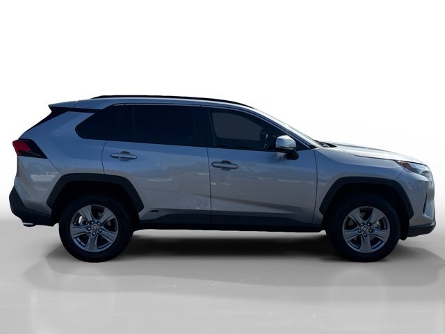 Used 2025 Silver Sky Metallic Toyota LE image 6
