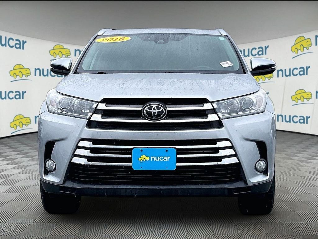 Used 2018 Silver Toyota Limited image 2