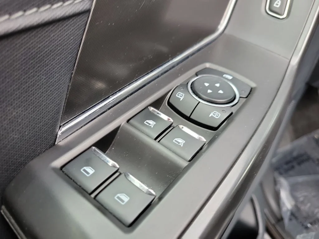 Used 2024 Black Ford XLT image 14