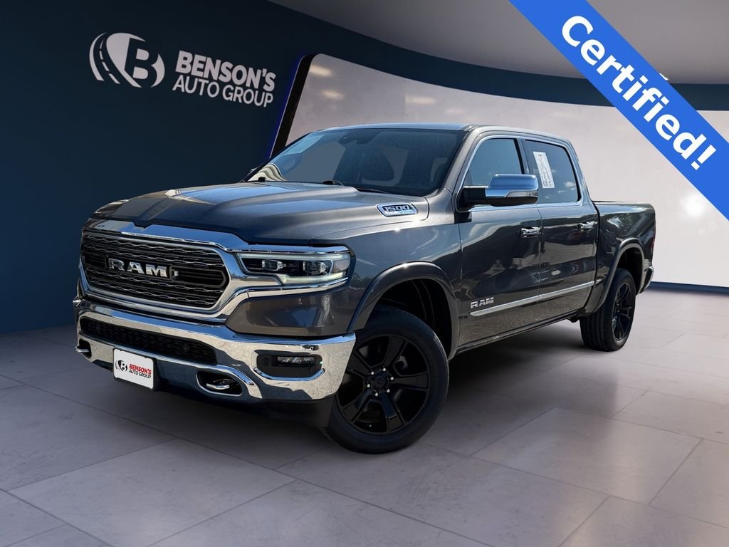 2022 RAM 1500 Limited Crew Cab 5'7's photo
