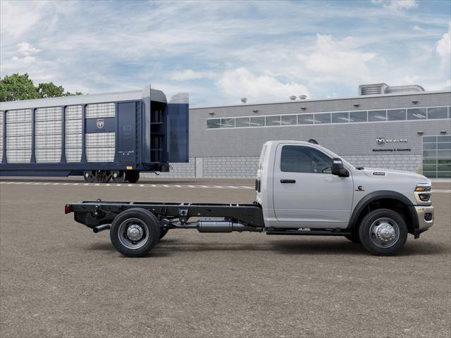 New 2026 Bright White Clearcoat RAM Tradesman image 12