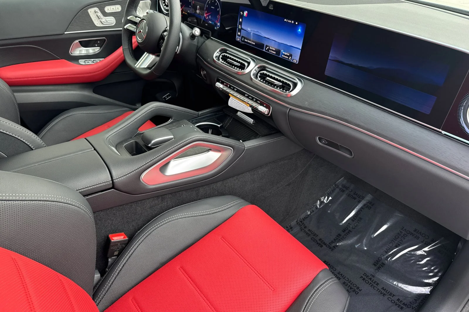 New 2027 MANUFAKTUR Alpine Grey Mercedes-Benz GLE 450 Coupe image 13
