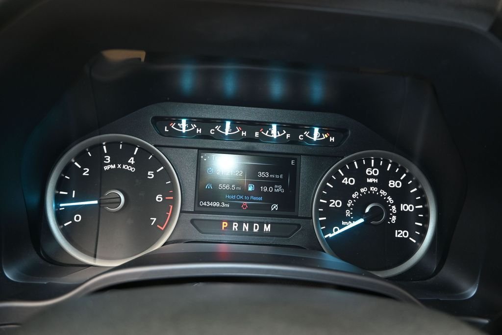 Used 2020 Gray Ford XLT image 17