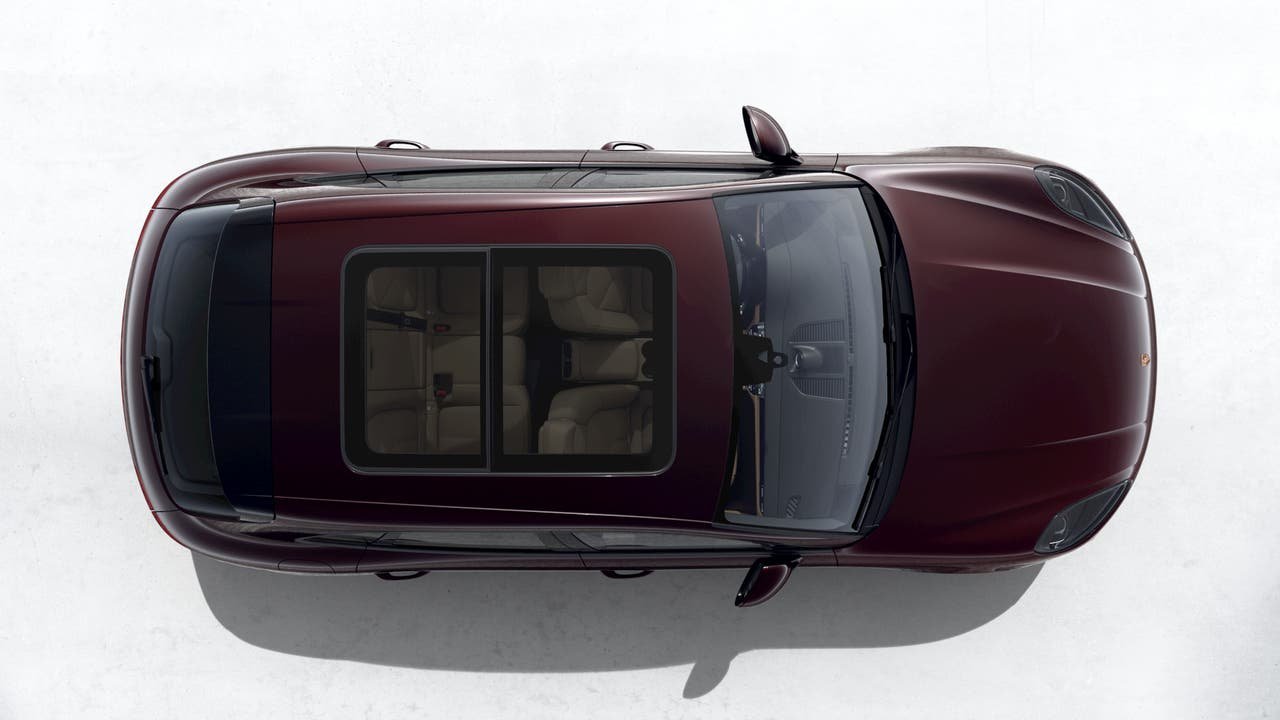New 2026 Copper Ruby Metallic Porsche  image 5