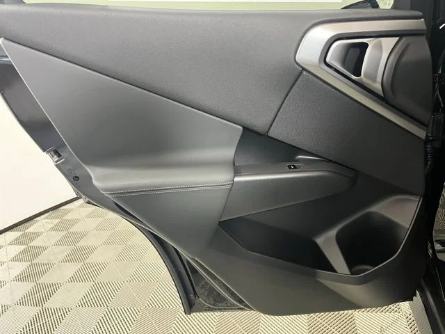 New 2026 Black Sapphire Metallic BMW 30 xDrive image 20