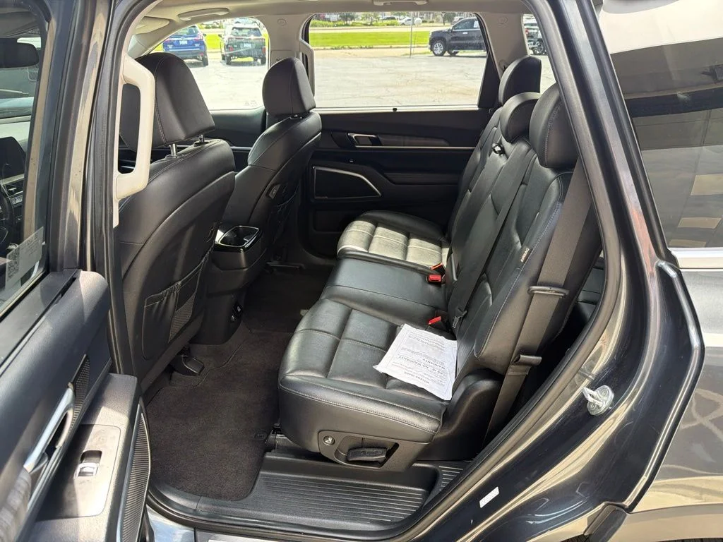 Used 2023 Black Kia SX image 16