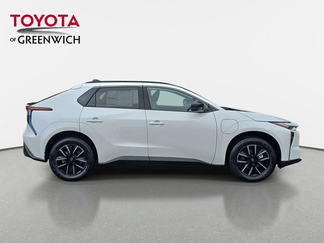 2026 Toyota bZ XLE - Photo 2
