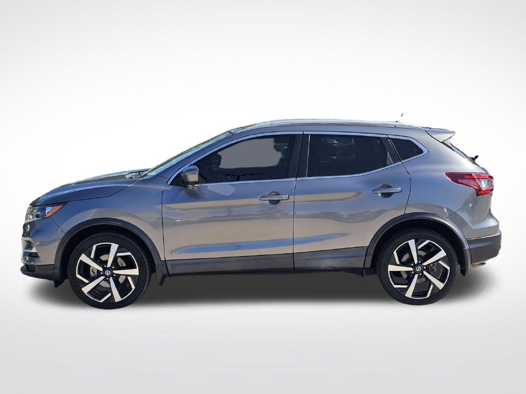 Used 2020 Gray Nissan SL image 9