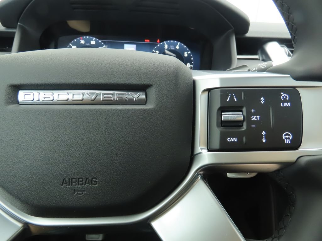 Used 2025 Fuji White Land Rover S image 13