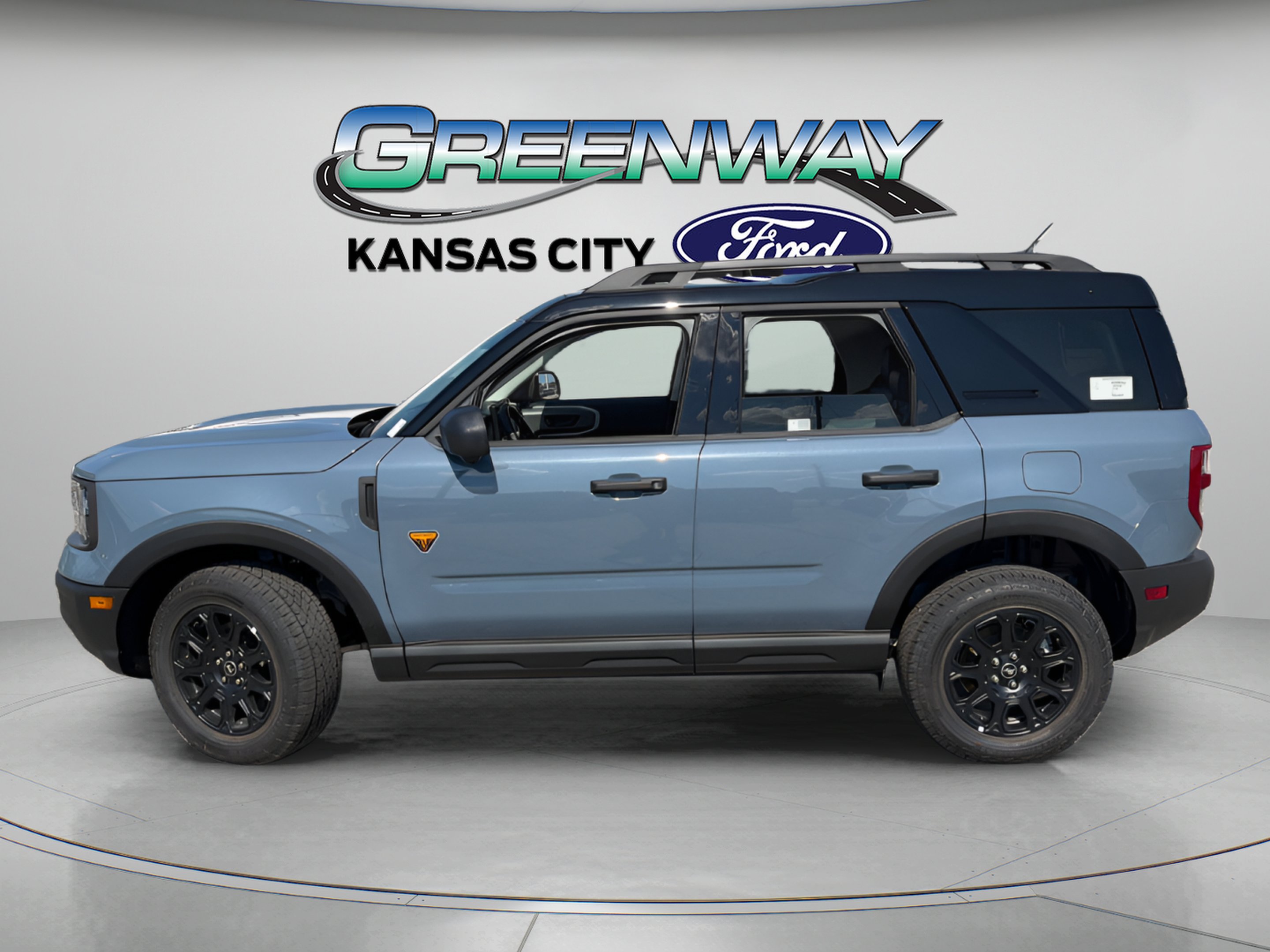 New 2026 Azure Gray Metallic Tri-Coat Ford Badlands® image 5