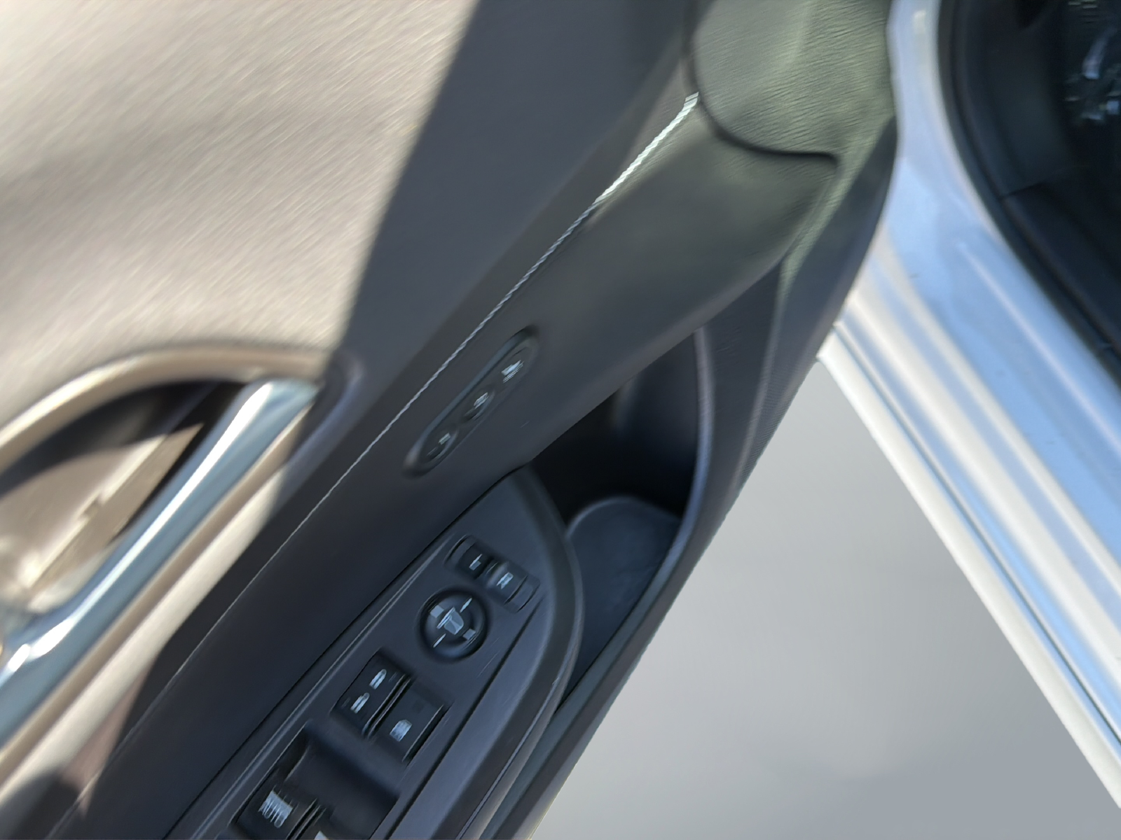 Used 2020 Platinum White Pearl Acura Premium and A-SPEC Packages image 33