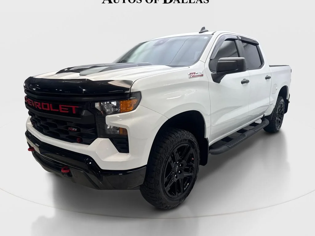 Used 2024 White Chevrolet Custom Trail Boss image 3