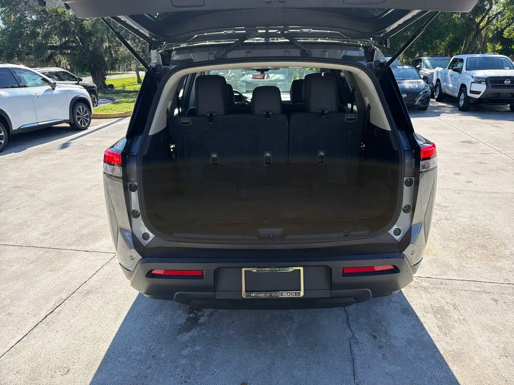 2024 Nissan Pathfinder S - Photo 35