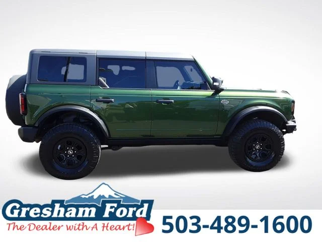 Certified Used 2024 Eruption Green Metallic Ford Wildtrak image 13