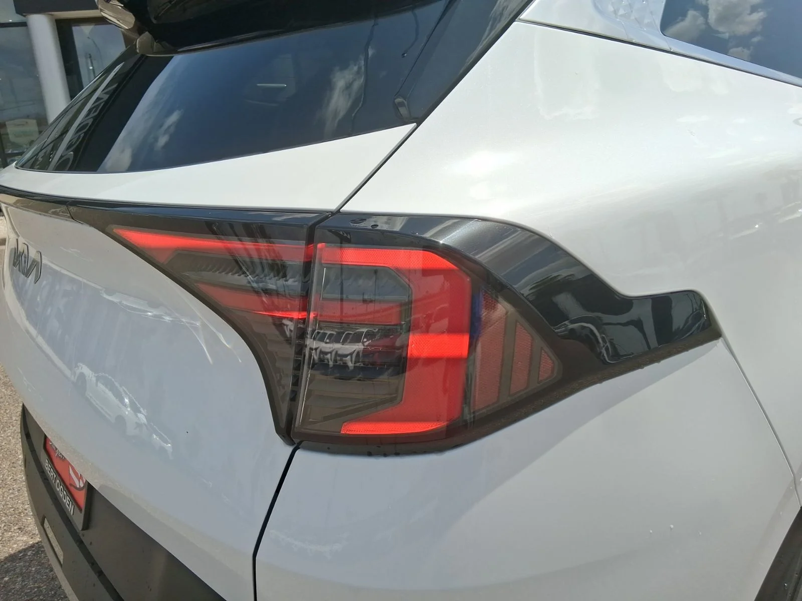 New 2026 White Kia LX image 9
