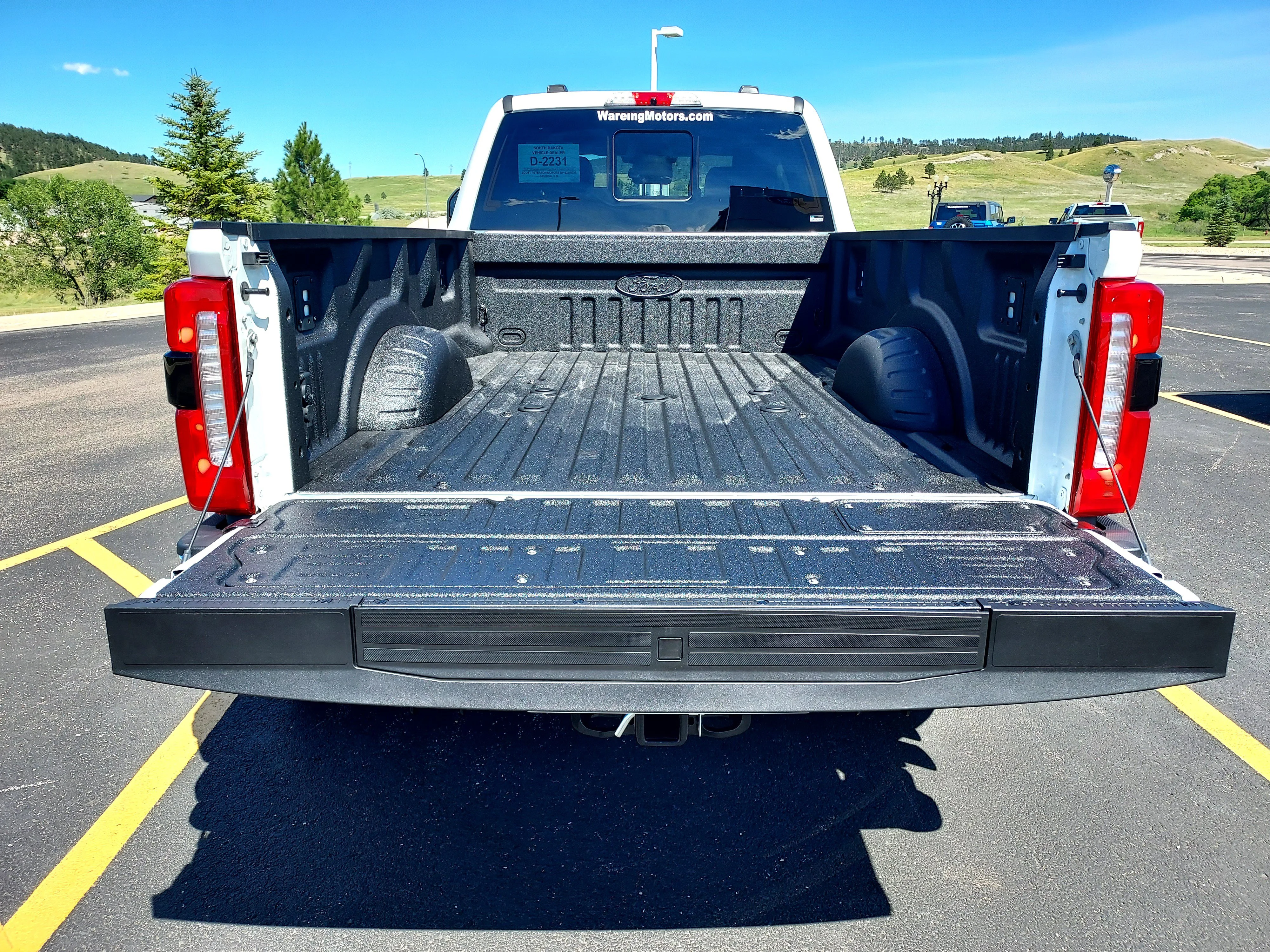 New 2026 Star White Metallic Tri-Coat Ford LARIAT image 8