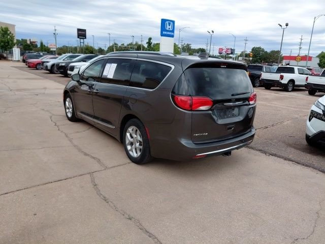 Used 2019 Gray Chrysler Touring L Plus image 6