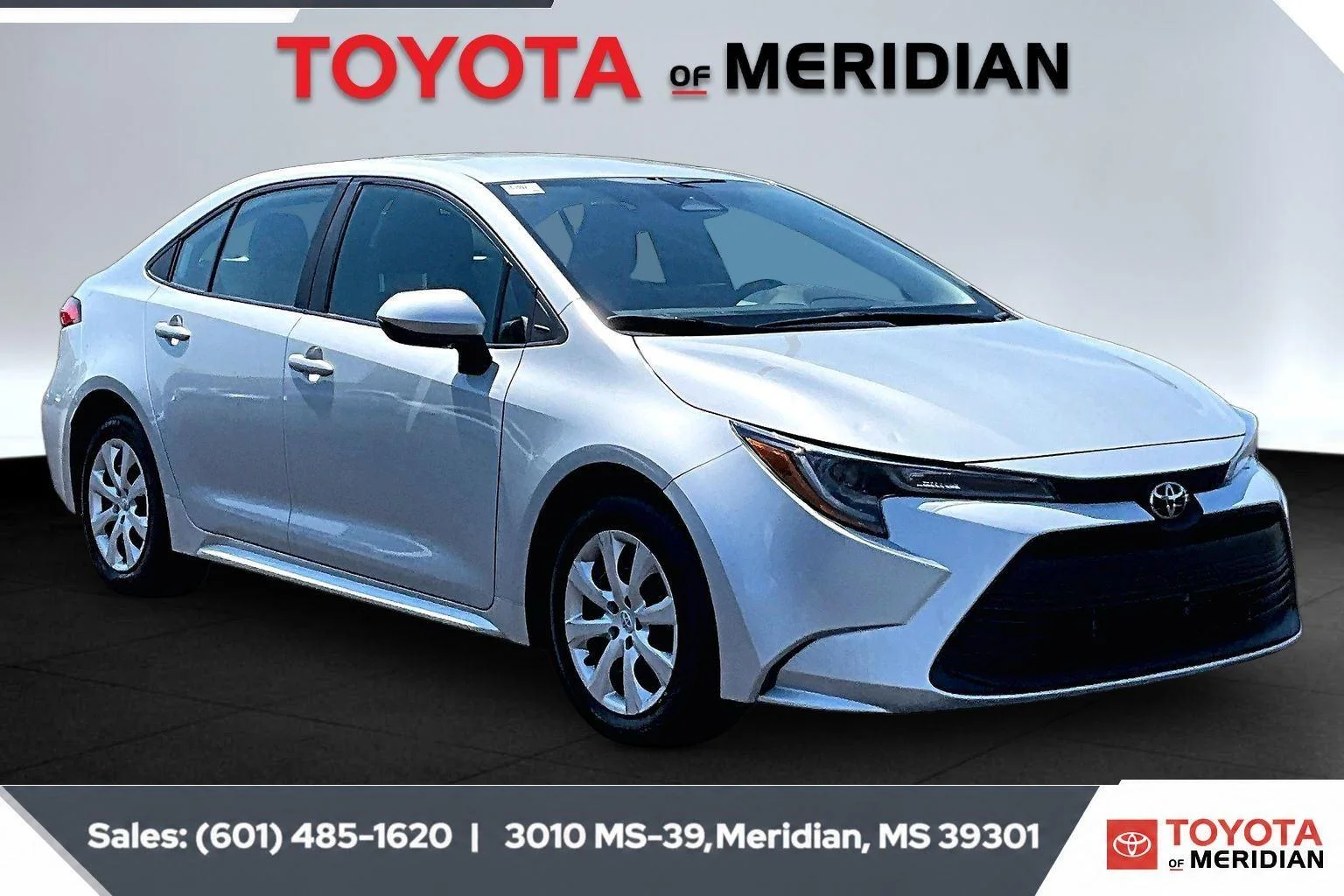 Used 2024 Classic Silver Metallic Toyota LE image 1
