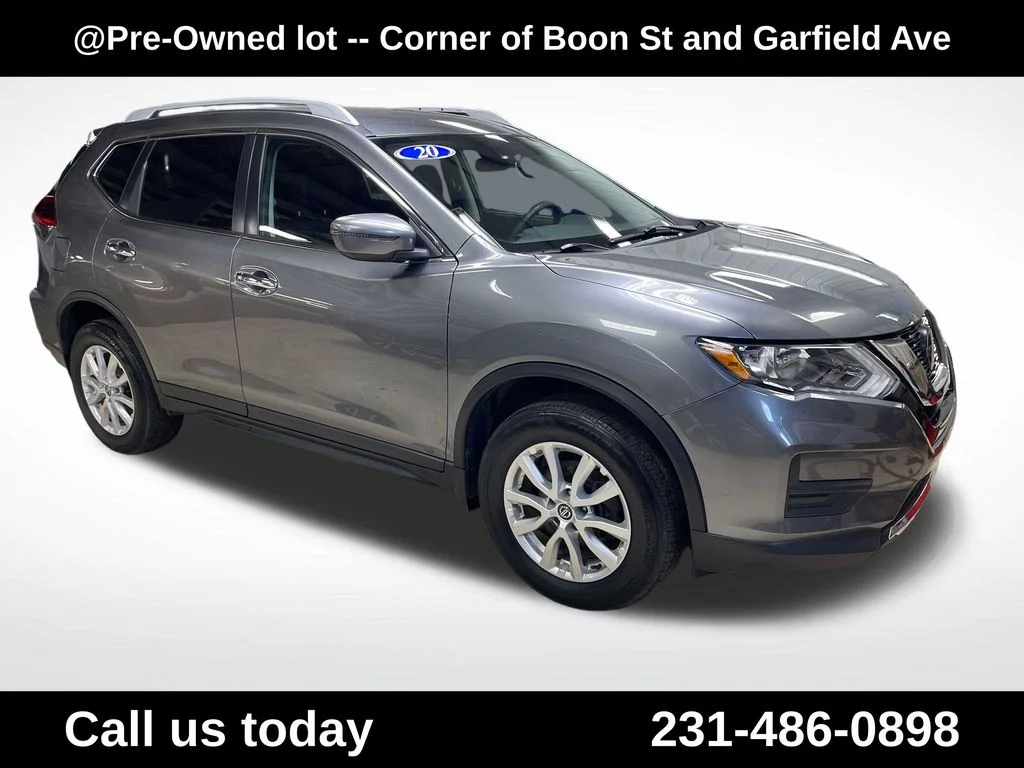 Used 2020 Gray Nissan S image 10
