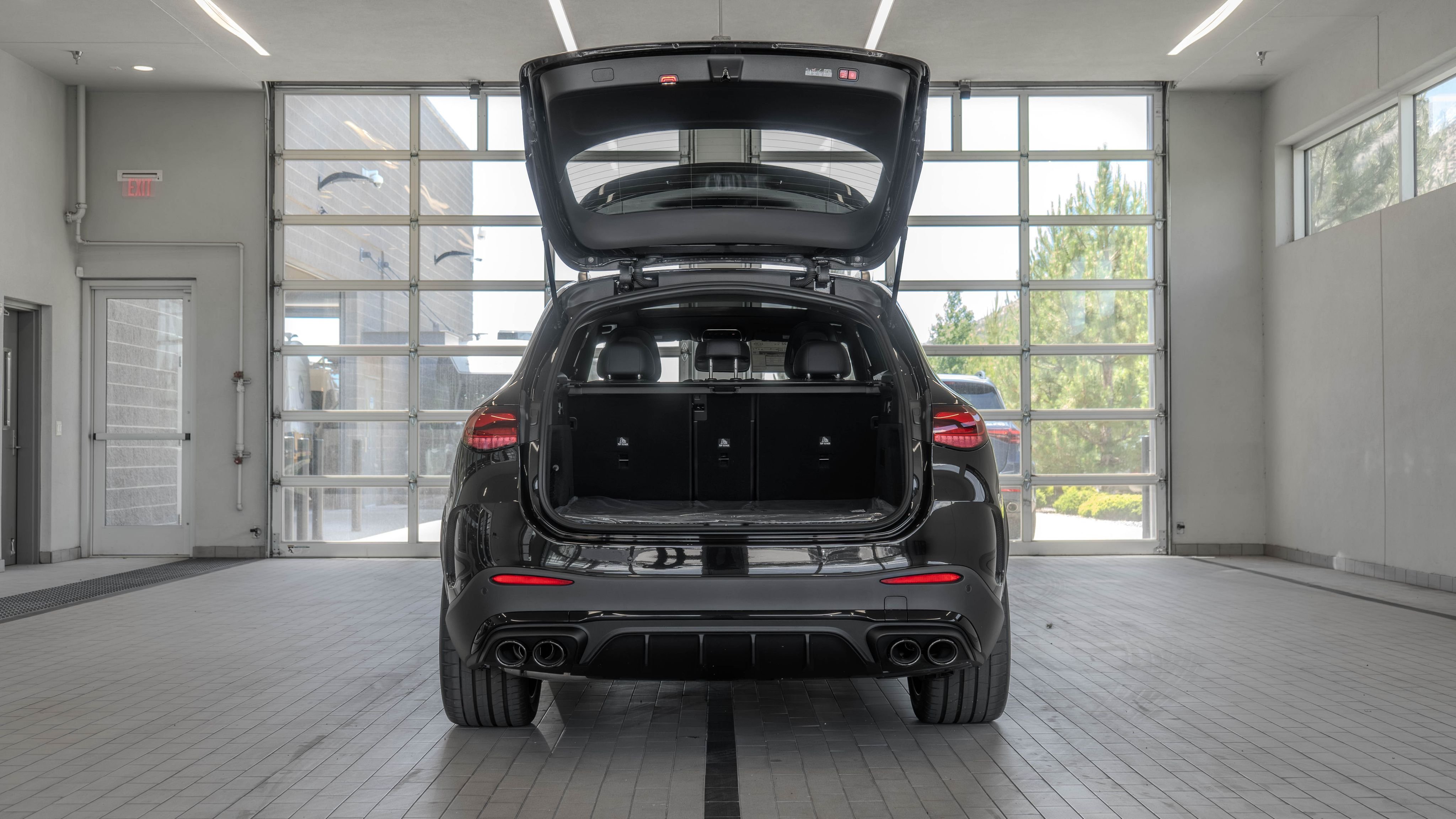 New 2026 Obsidian Black Metallic Mercedes-Benz GLC 43 AMG® image 16