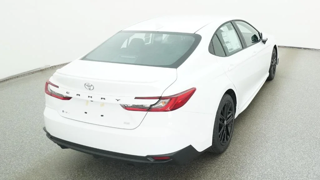 New 2026 Ice Cap Toyota SE image 5