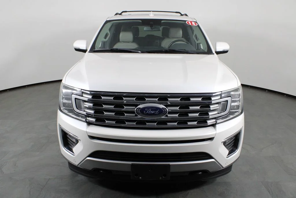 Used 2018 White Ford Limited image 12