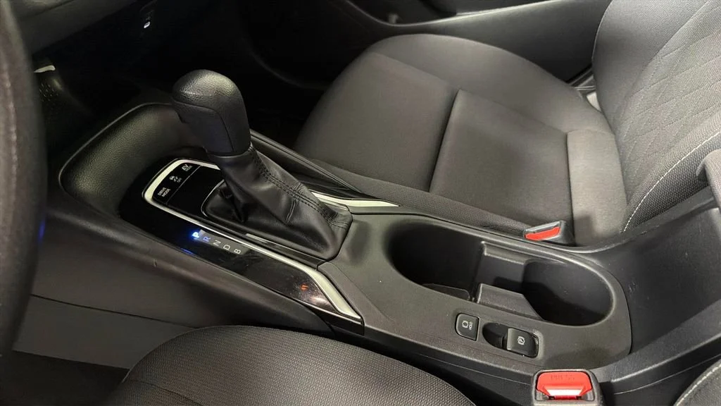 Used 2025 Blue Toyota Hybrid LE image 24