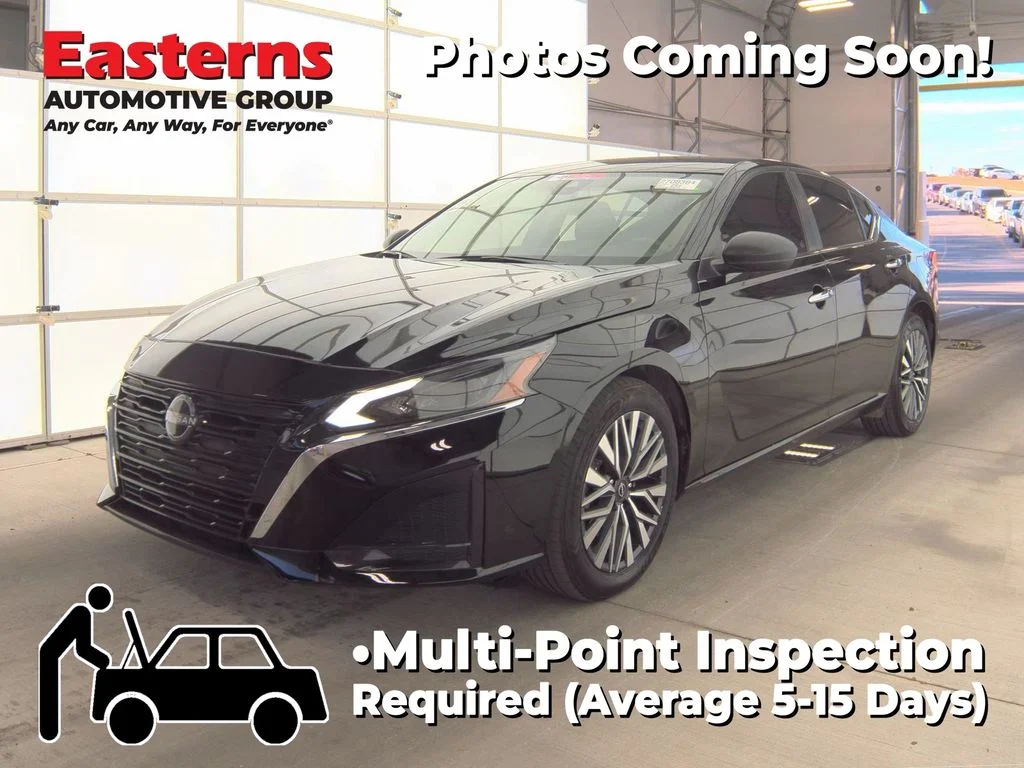 Used 2024 Black Nissan 2.5 SV image 1