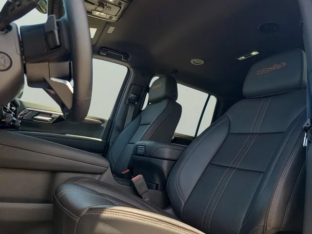 Used 2025 Black Chevrolet High Country image 25