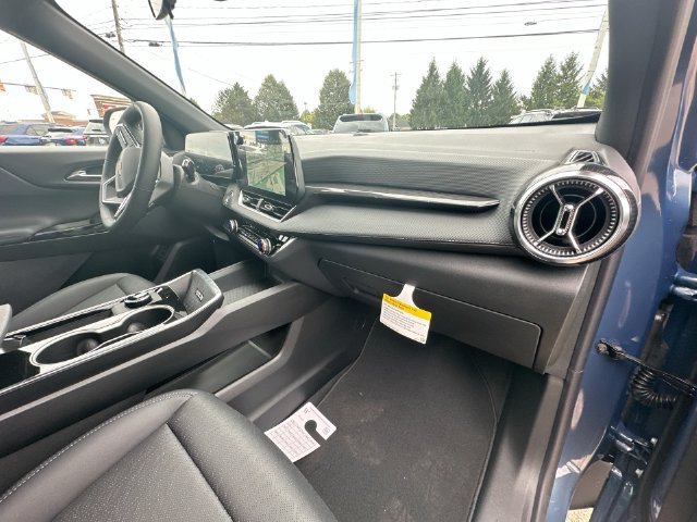 2027 Chevrolet Equinox LT - Photo 38
