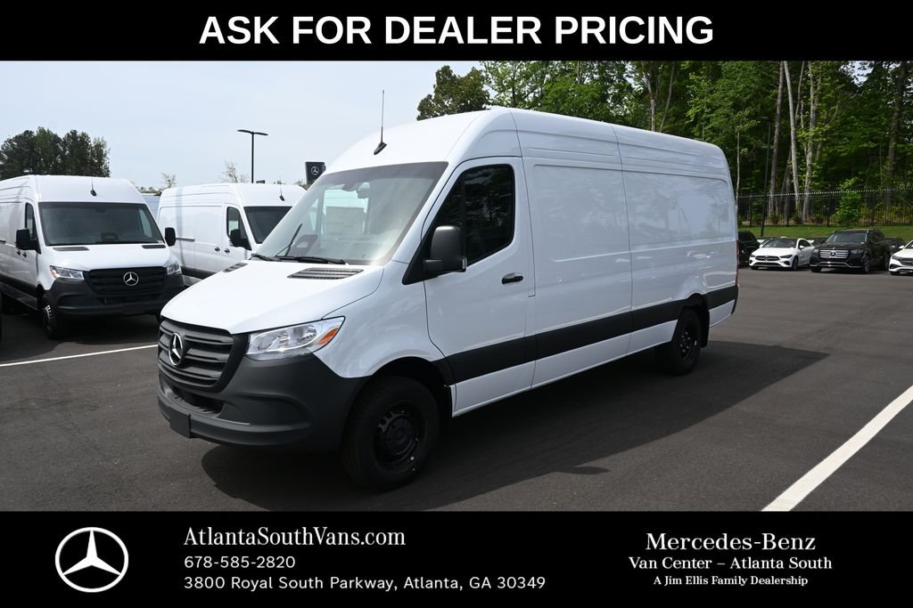 New 2026 Arctic White Mercedes-Benz Cargo 170 WB image 1