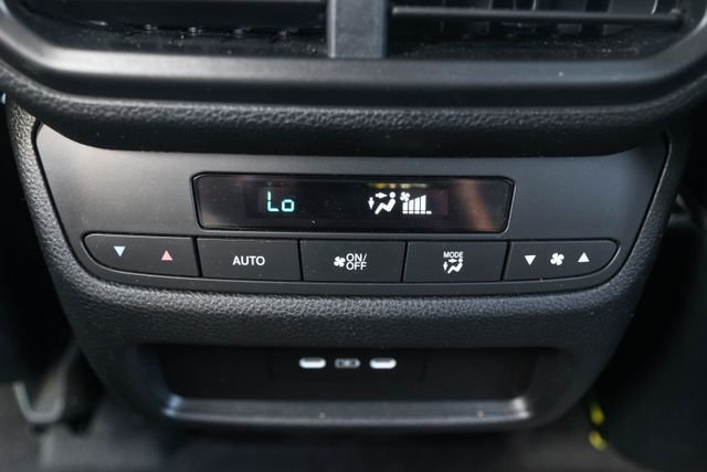 2024 Honda Pilot Touring - Photo 35