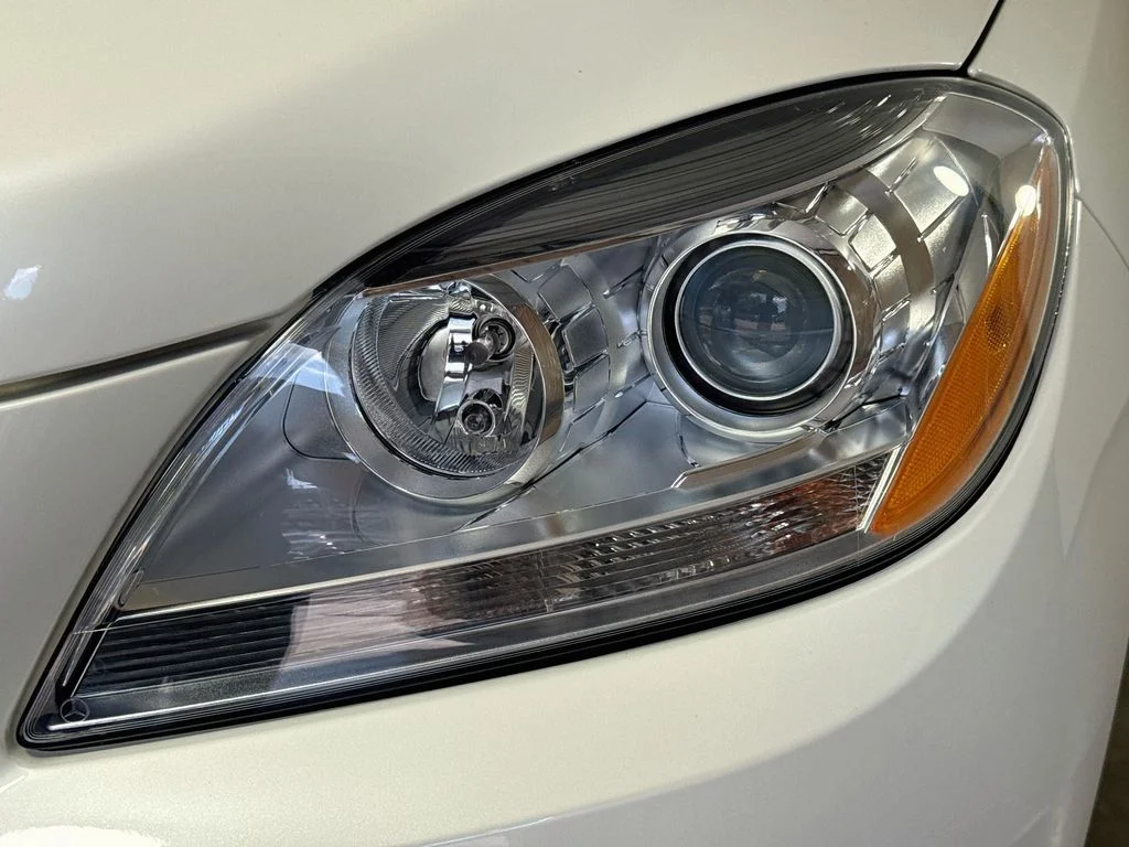Used 2015 White Mercedes-Benz ML 350 image 39