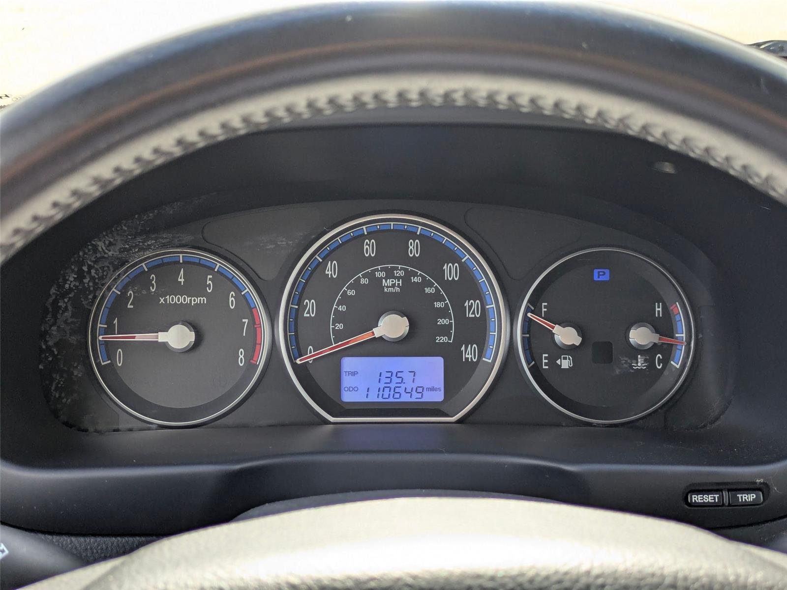 Used 2009 Ebony Black Hyundai Limited image 19