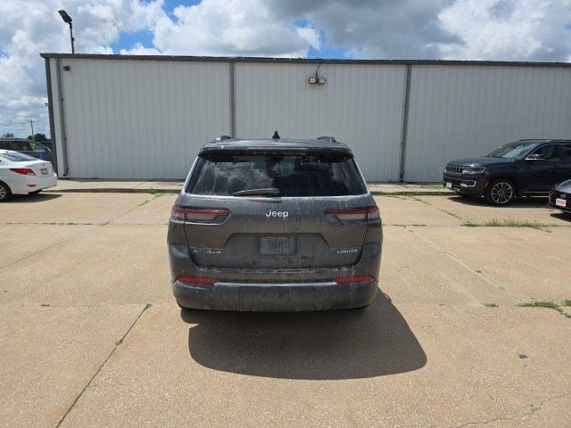 Used 2022 Baltic Gray Metallic Clearcoat Jeep Limited image 6