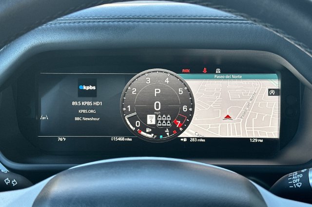 Used 2025 Gray Land Rover X-Dynamic SE image 23