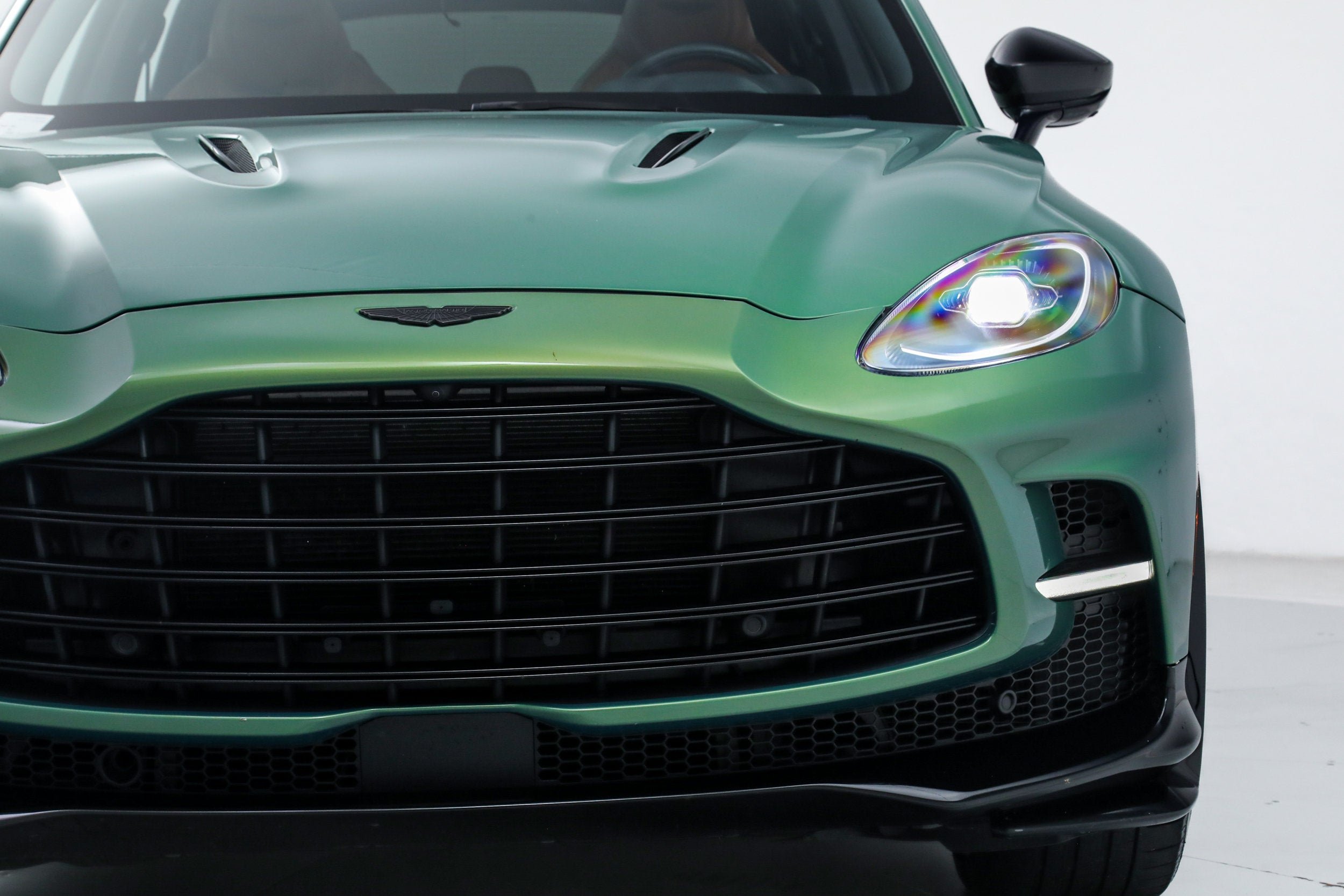 Used 2023 Green Aston Martin 707 image 10