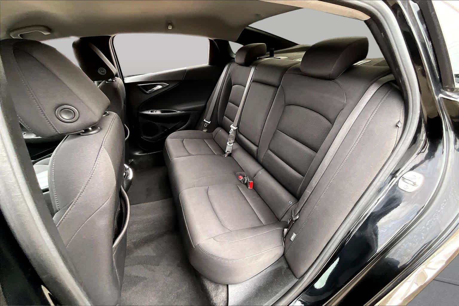 Used 2020 Mosaic Black Metallic Chevrolet LT image 19