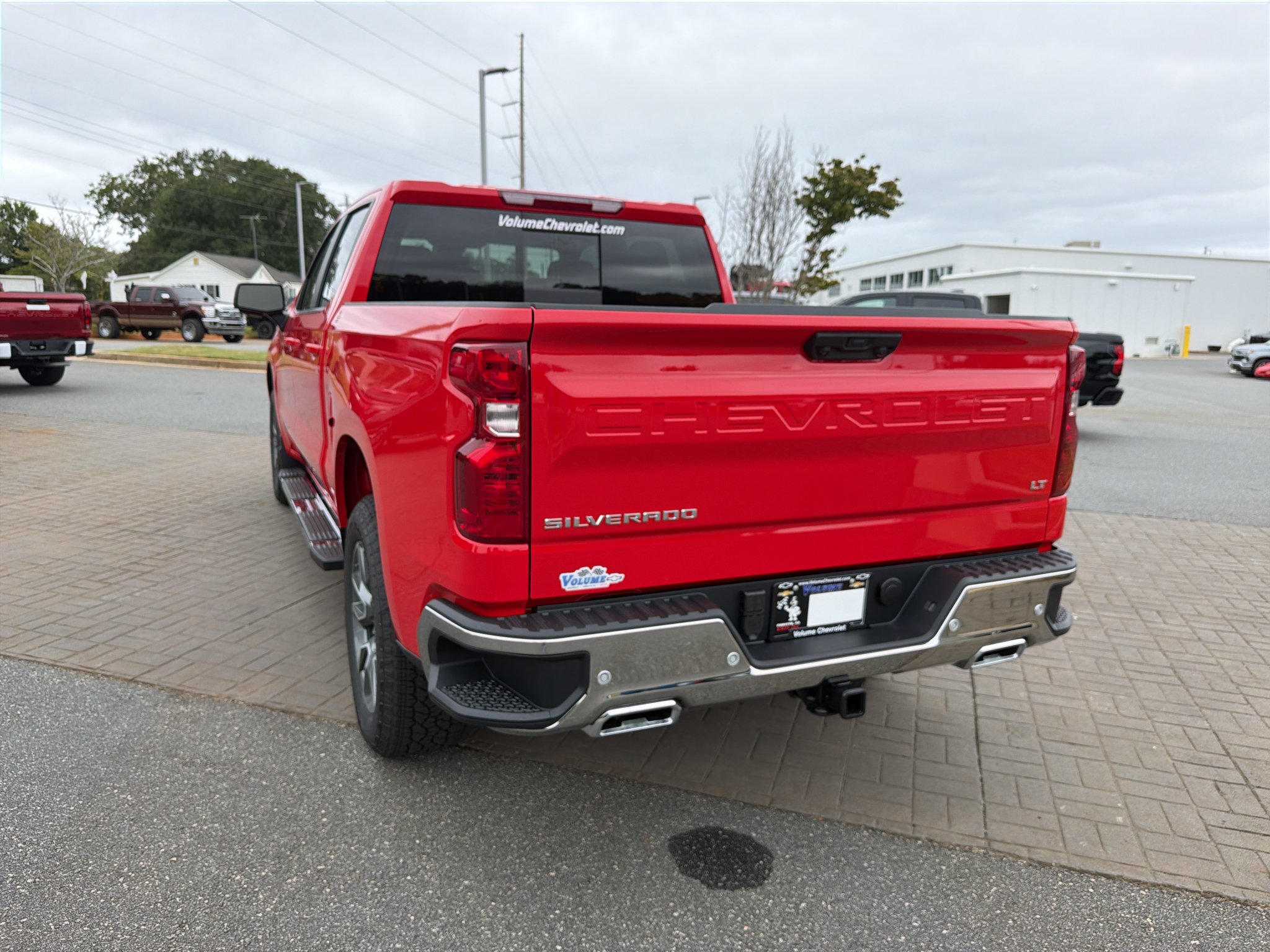2026 Chevrolet Silverado 1500 LT - Photo 6