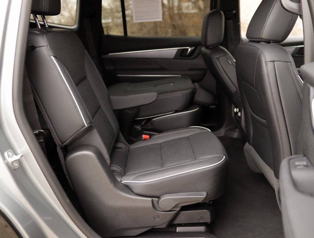 Used 2025 Moonstone Gray Metallic Buick Sport Touring image 33