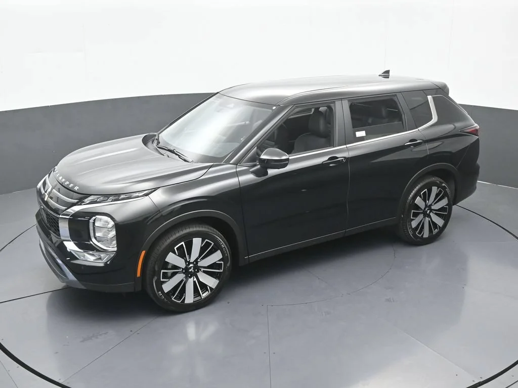 2026 Mitsubishi Outlander SE - Photo 57