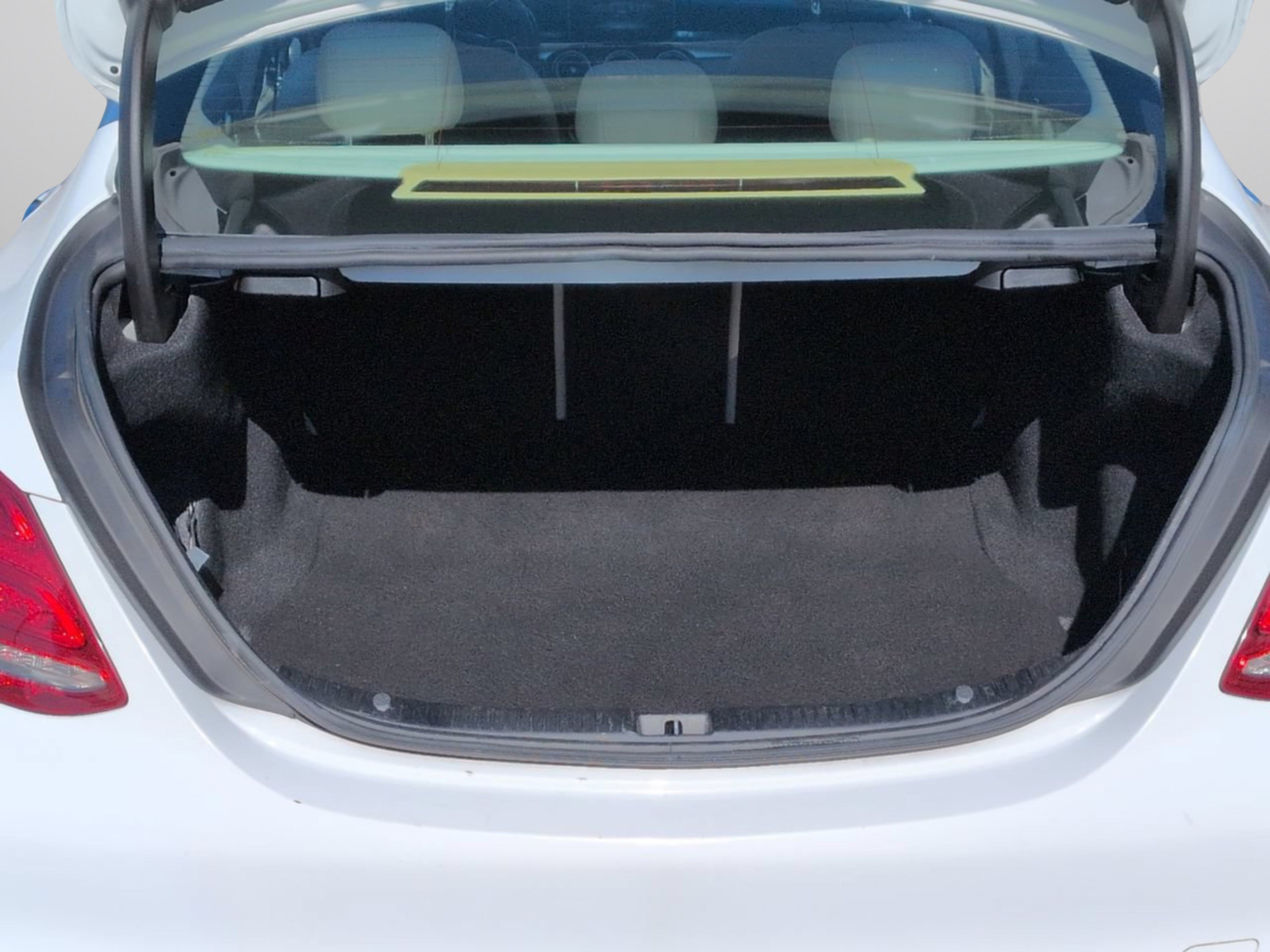 Used 2015 Polar White Mercedes-Benz C 300 image 17