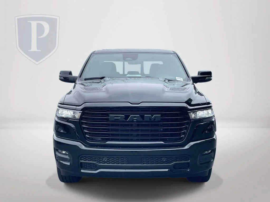 New 2026 Diamond Black Crystal Pearl-Coat Exterior Paint RAM Laramie image 3