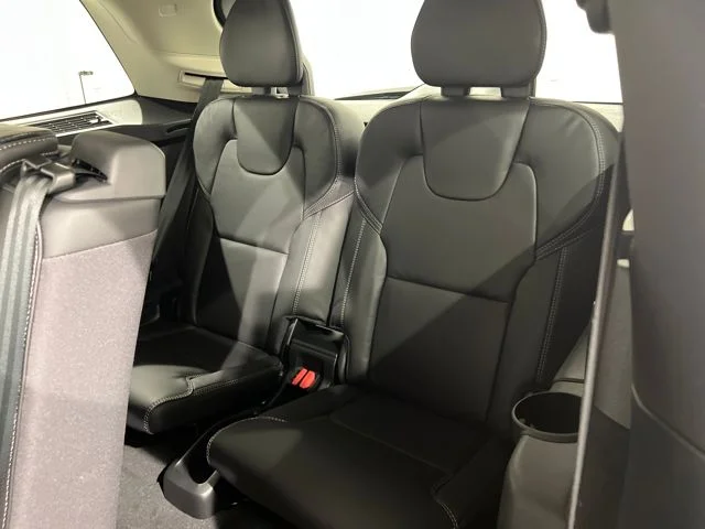 New 2026 Onyx Black Volvo Ultra image 25
