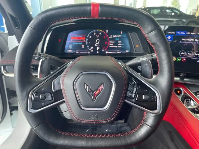 Used 2020 Arctic White Chevrolet 3LT image 15