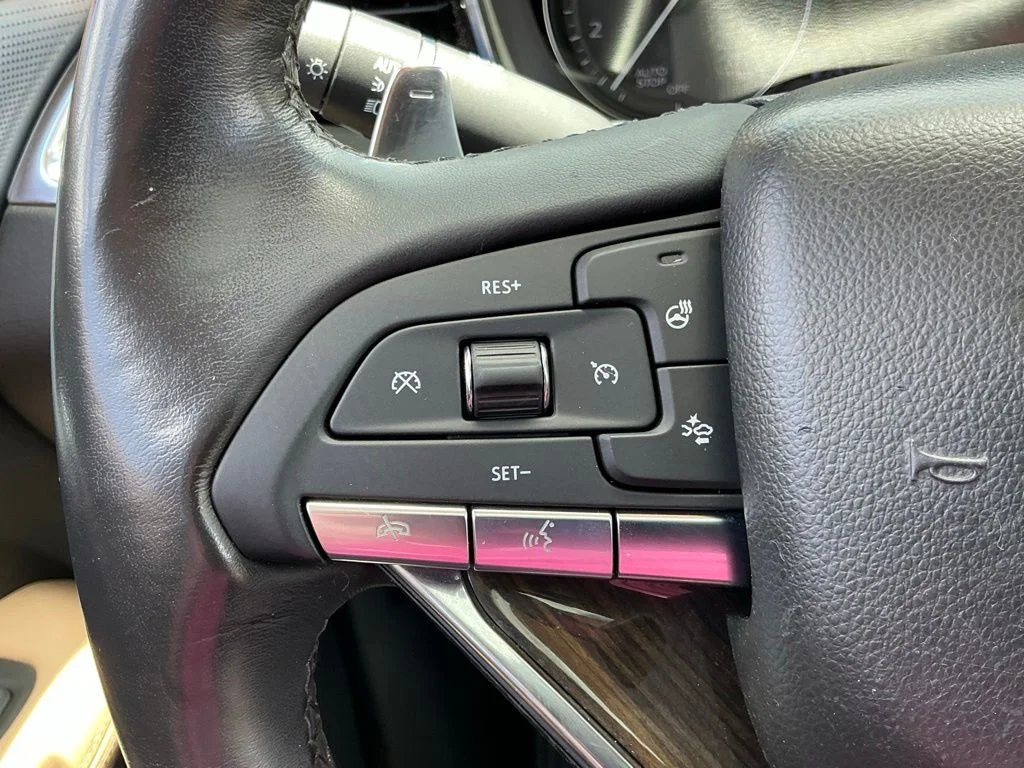 Used 2020 Red Cadillac Sport image 46