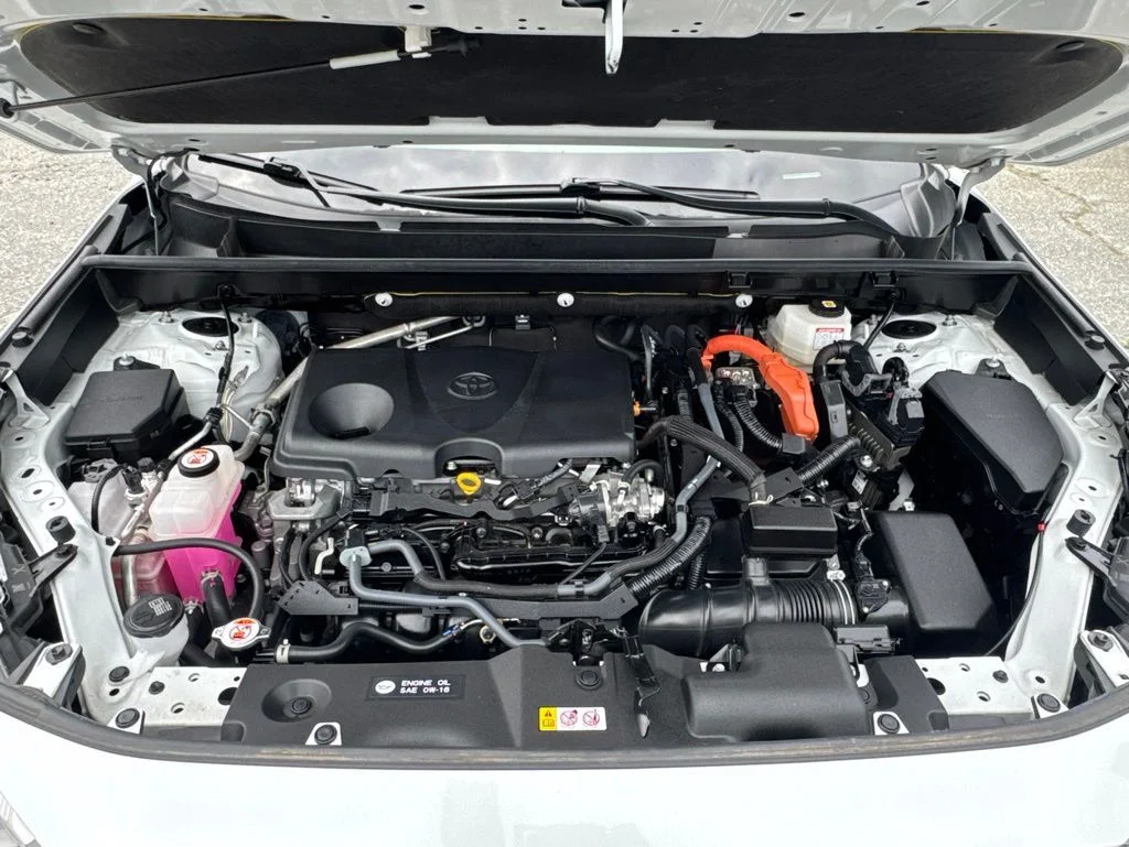 Used 2023 Beige Toyota XLE Premium image 30