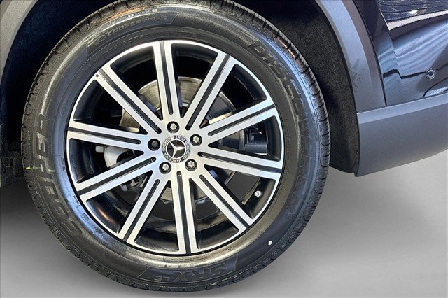 New 2026 Obsidian Black Metallic Mercedes-Benz GLE 350 image 59