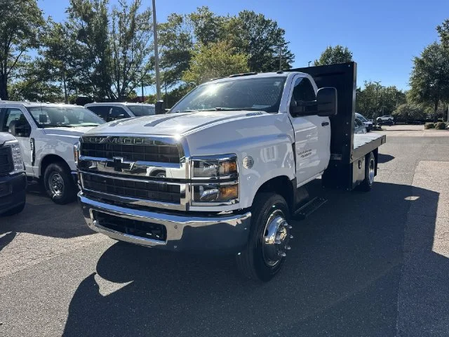 Used 2020 White Chevrolet Work Truck image 4